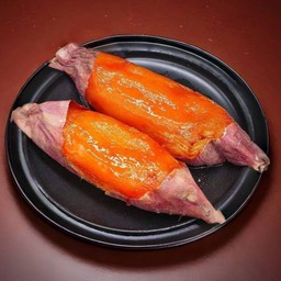 มันหวานเนื้อคัสตาร์ด เผาร้อนๆ เลย