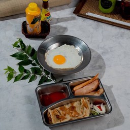 โรตีแกงมัสมันเนื้อ ไข่ดาว