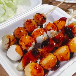 ลูกชิ้นนย่าง