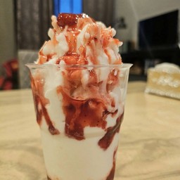 Strawberry Milk Frappe