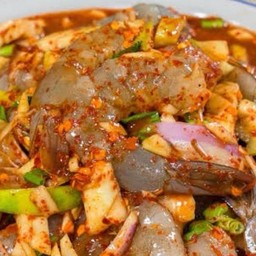 ยำมะม่วงกุ้งสด