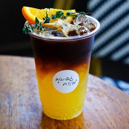 อเมริกาโน่ส้มจี๊ด (ปกติความหวานจากส้มจี๊ดเท่านั้น)