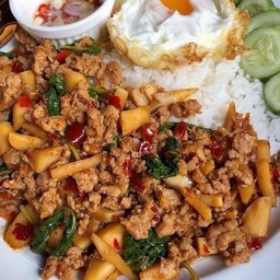 พริกแกงหมูสับหน่อไม้