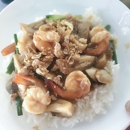 ผัดเห็ดใส่กุ้ง