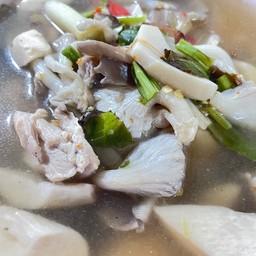 ต้มยำไก่