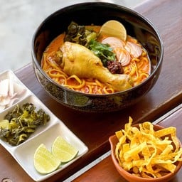 ข้าวซอยไก่ (ธรรมดา)