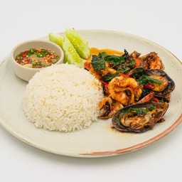 ข้าวกะเพราทะเล