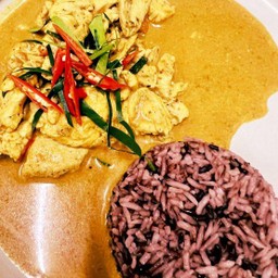 ข้าวพะแนงไก่ สูตรคลีน