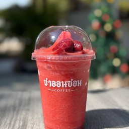 สตอเบอรี่ ปั่น สมูทตี้