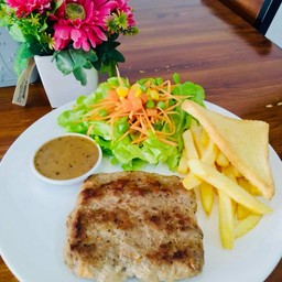 สเต็กหมูบด