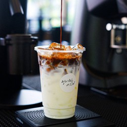 Iced Latte (ปกติไม่ใส่ไซรัป)