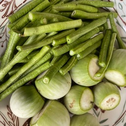 ชุดผัก แตงกวา2มะเขือ2 ถั่ว2