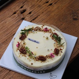 Carrot cake  2 LB