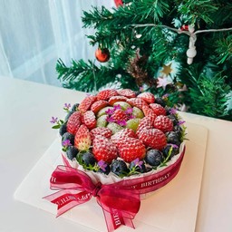 ชีสเค้กหน้าไหม้ ขนาด 1 ปอนด์ ผลไม้แน่นๆ