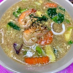 ราดหน้าหมี่กรอบทะเล