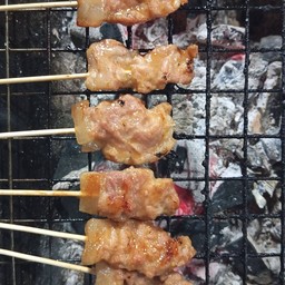 หมูปิ้งล้วน 50 ไม้