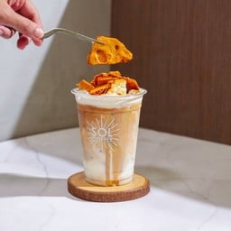 Dalgona Latte