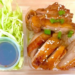 The cozy plate จานสุขใจ