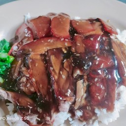 ข้าวหมูแดง