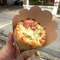 โคนไส้กรอกปูอัด