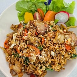 มาม่าผัดขี้เมา