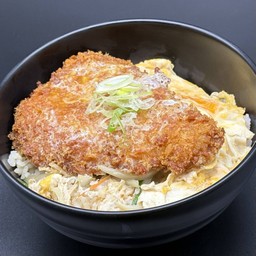 ข้าวปลากะพงทอดราดไข่ ฟรี กิมจิ