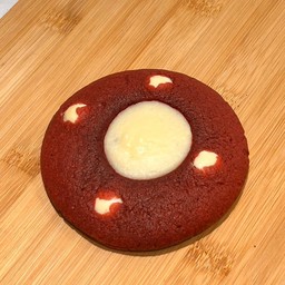 RedVelvet White Choc Cream Cheese