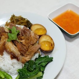 ลุงขาหมูวิศวะลาดกระบัง