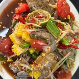 ตำข้าวโพดปูม้ากุ้งสด