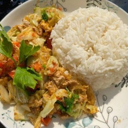 คั่วไข่วุ้นเส้นราดข้าว