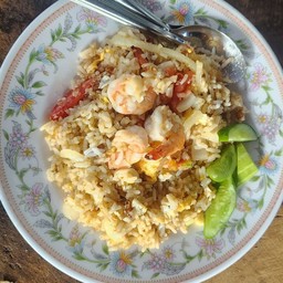 ข้าวผัด(หมู,หมูกรอบ,ไก่,กุ้ง,หมึก)