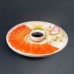 SALMON SASHIMI