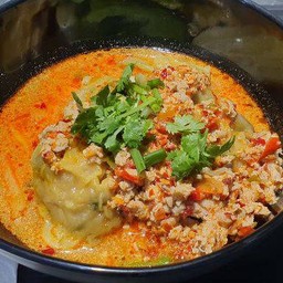 ขนมจีบไก่เด้งทรงเครื่อง