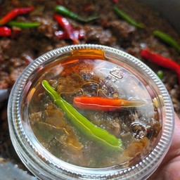 น้ำพริกมะขามอ่อนใส่หมูสับ 1 ถุง