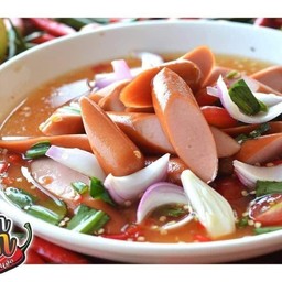 ยำไส้กรอก+ไข่แดง