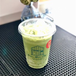 มัทฉะโคลวิส ลาเต้