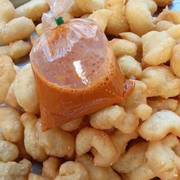 โก๋คู่ดั้งเดิม15+ชาไทยร้อน1