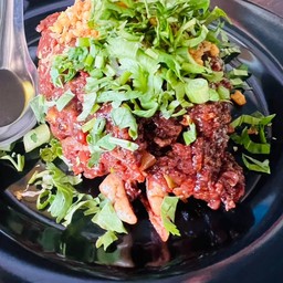 ลาบหมูดิบ