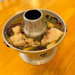 ปลากระพงทะเลต้มยำ