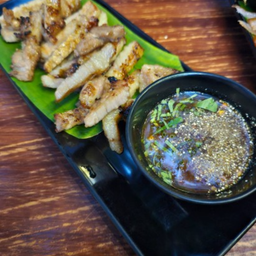 เนื้อย่างติดมัน