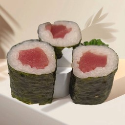 ทูน่ามากิ 3 คำ