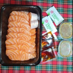 โปรต้องสั่ง!!! แซลมอนนอร์เวย์ 160g แล่ซาซิมิ