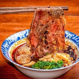 ทองแท้ก๋วยเตี๋ยวเรือ เกษตรนวมินทร์ -