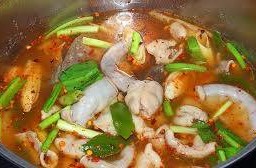 ต้มเครื่องในหมู