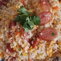 ข้าวผัดกุนเชียง