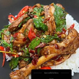 ข้าวกะเพราเป็ดพะโล้ สูตรเจ๊จุ๋ม