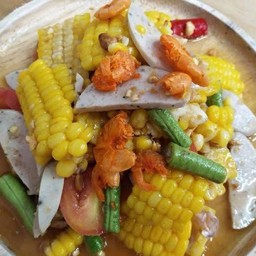 ตำข้าวโพดหมูยอ