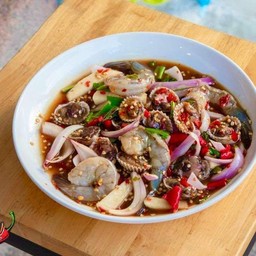 ยำหอยแครงกุ้งสด