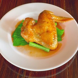 ปีกไก่เนื้อนุ่มละลายในปาก