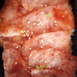 ข้าวหน้าเบคอน